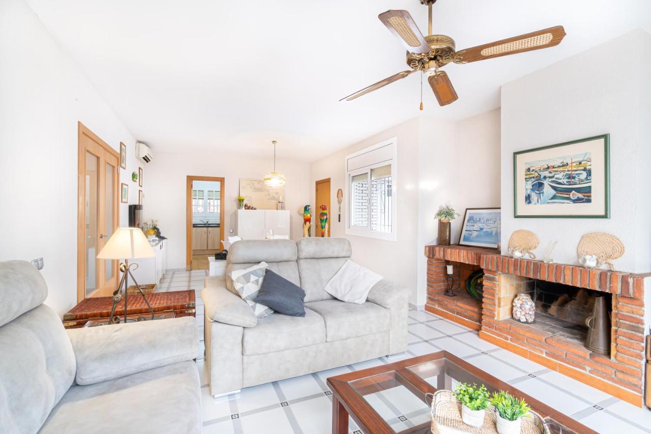"Charm & Cozy 4Br - 3Ba With Pool & Barbecue" Villa Cambrils Exterior foto